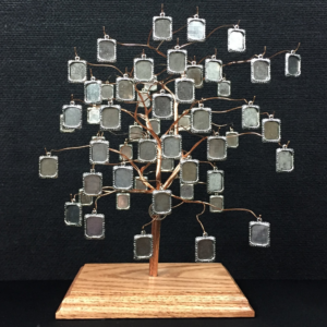 Large Tapestree Family Tree with 57 Photo Frame Charms
